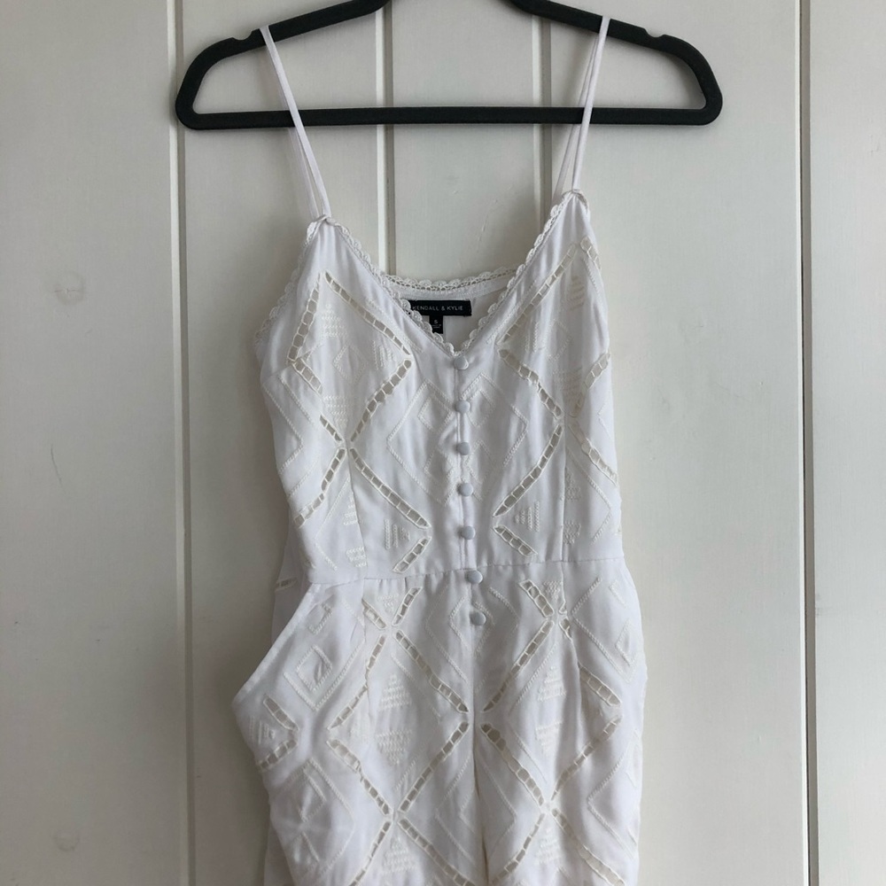 Kendall & Kylie White Geometric Romper